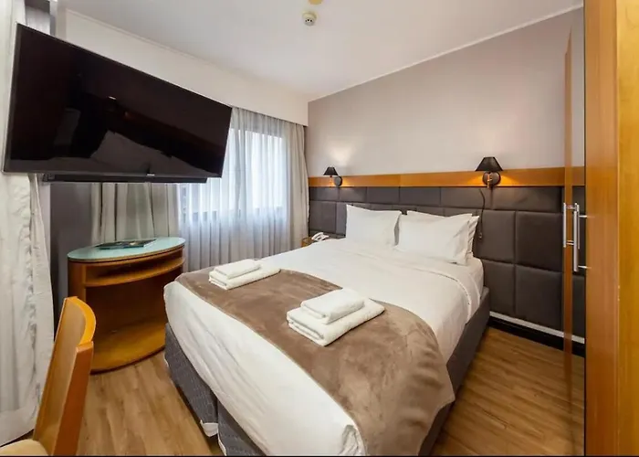 Luxuoso Flat em Moema - Próx Congonhas e Ibirapuera - Estacionamento l Café opcional pago