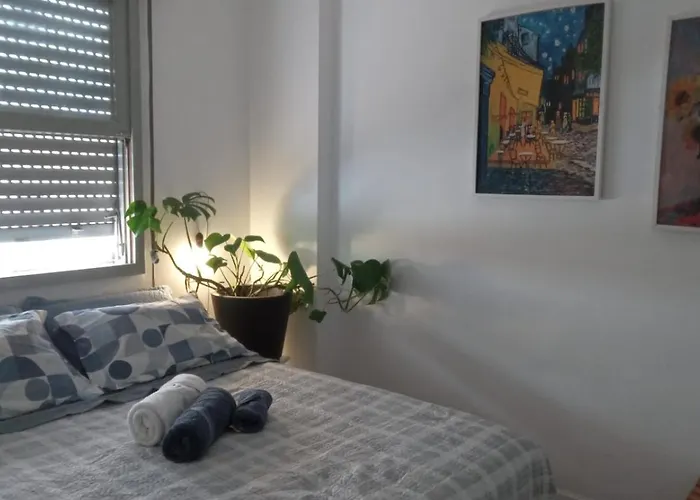 2 quadras da AVENIDA PAULISTA, Apartamento prático em JARDIM PAULISTA