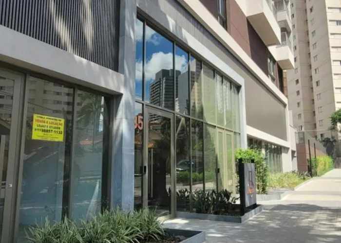 Studio Novo, Metro Brooklin