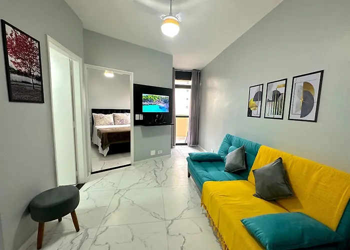 Studio decorado c/ garagem - Metrô São Paulo