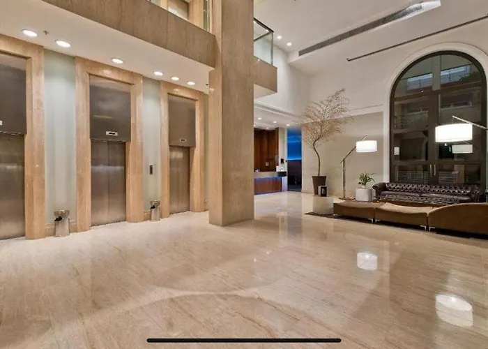 Haddock Lobo Prime Residence