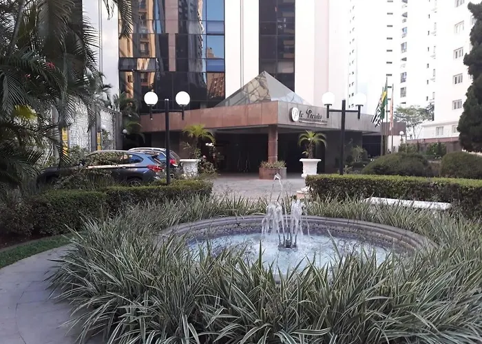 Flat Moderno e reformado no Jardins