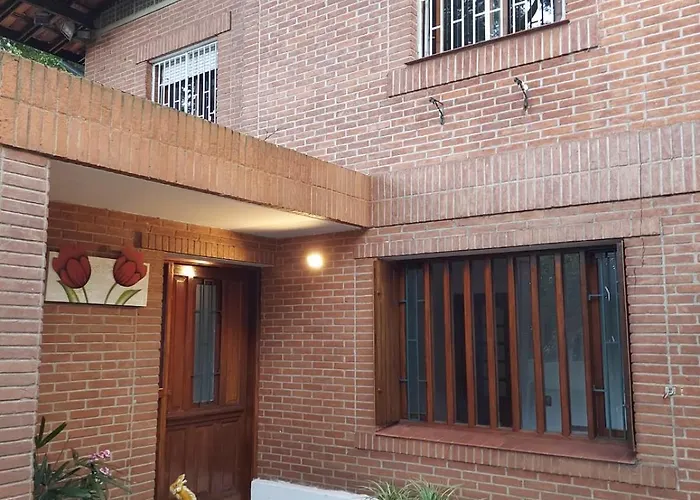 Quarto Santo Amaro, Consulado Americano metrô Borba Gato São Paulo