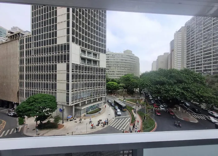 Apto completo no coração de SP, 605