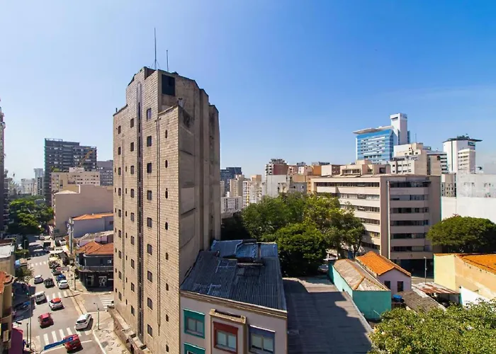 completo 28m2 1 vaga de garagem na Frei Caneca a 500m da Av Paulista