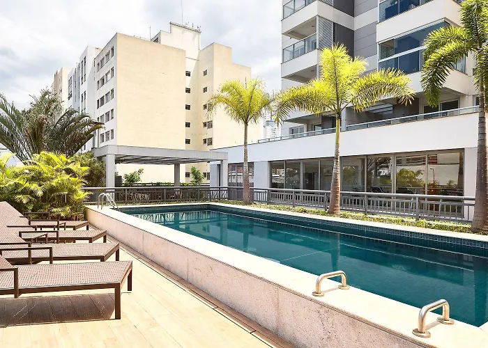 s completos em Pinheiros a uma quadra da Faria Lima - HomeLike