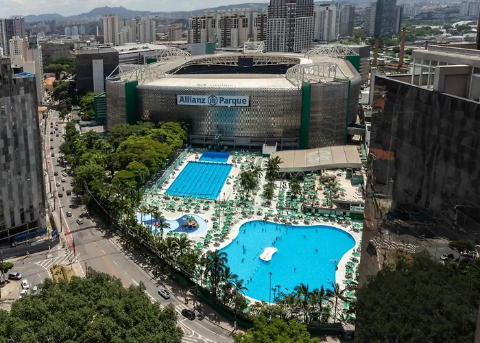 Flat ao lado do Allianz Parque - com garagem - Perdizes