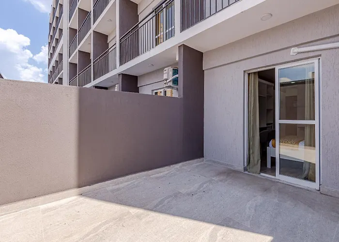 Roomo Brás Rangel Pestana Residencial
