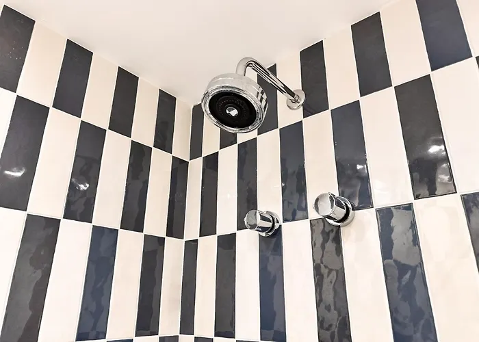 Studio Conforto e estilo Loft em Pinheiros