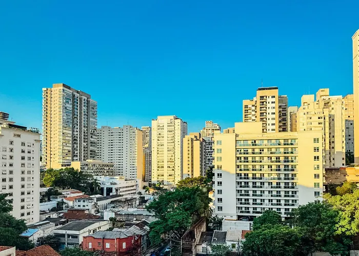 Studio Conforto e estilo Loft em Pinheiros