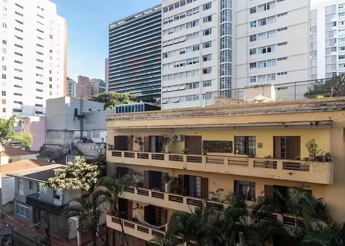 studio av paulista com varanda