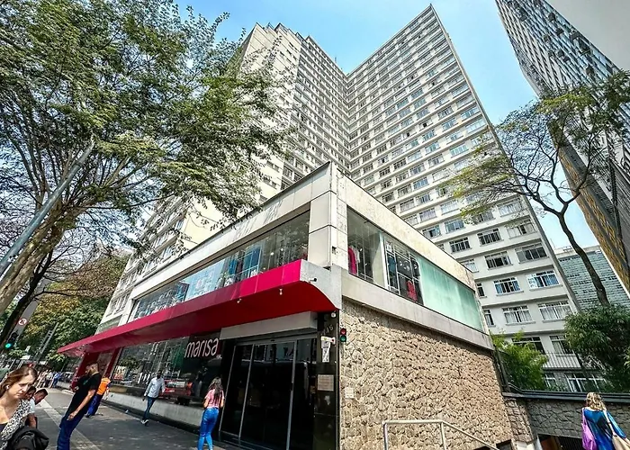 Pa1816 Studio At Av Paulista In Front Of The Masp