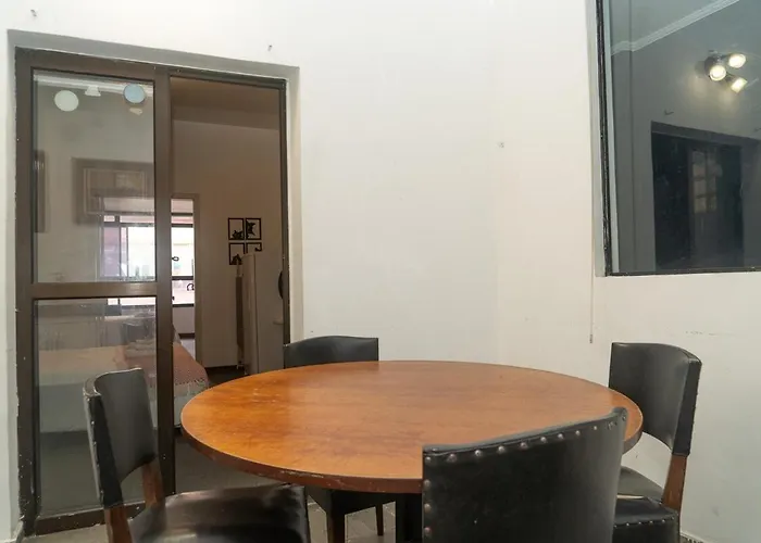 Apartamento 41 - 80m2 - Próx Metrô República, Brás e 25 de Março