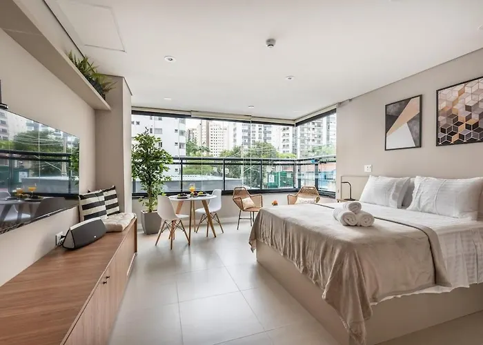 BHaus Moema Dstay - Studio Family Deluxe - Academia - Lavanderia - Coworking - Próximo ao Metrô e Shopping Ibirapuera - Acomoda 2 adultos e 1 criança - ds12