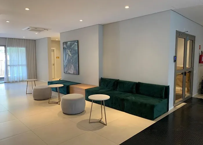 Studio com Varanda na Vila Madalena