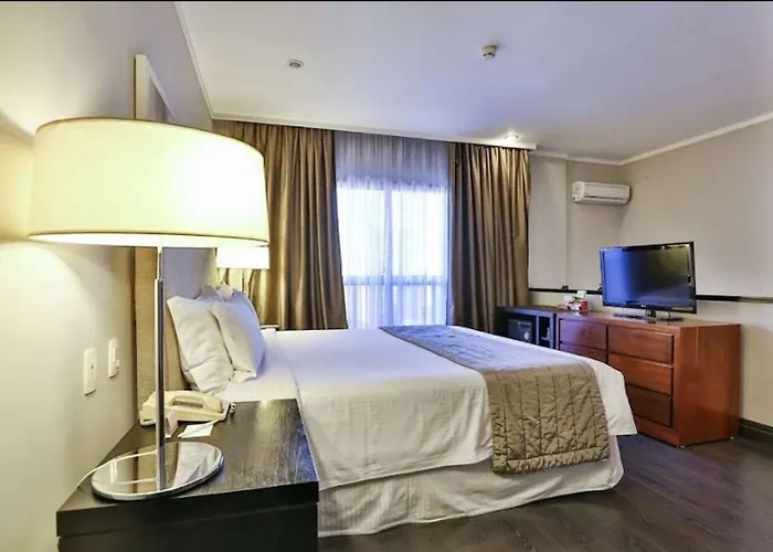 Itaim Bibi em Hotel 4 estrelas