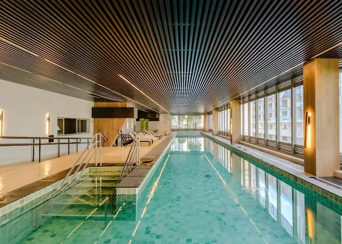 Rooftop Pool - Studio Provençal Encantador