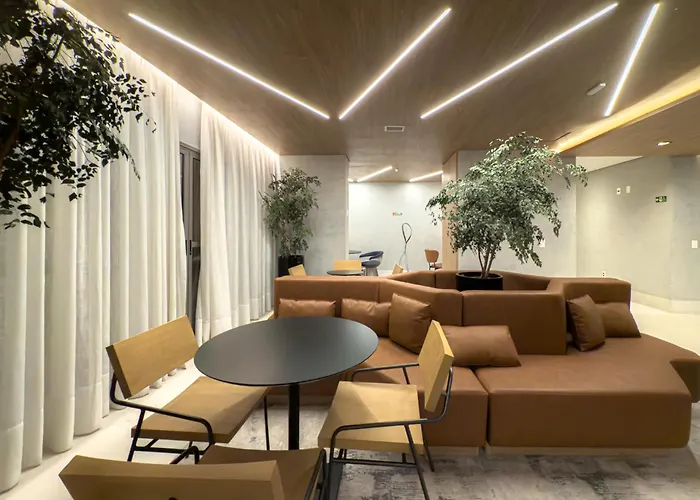 Novo Alto Padrão Brooklin com garagem - Aeroporto e Consulado