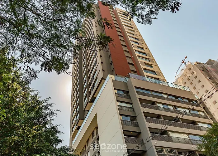 HMO - Estúdios completos em prédio c/ piscina