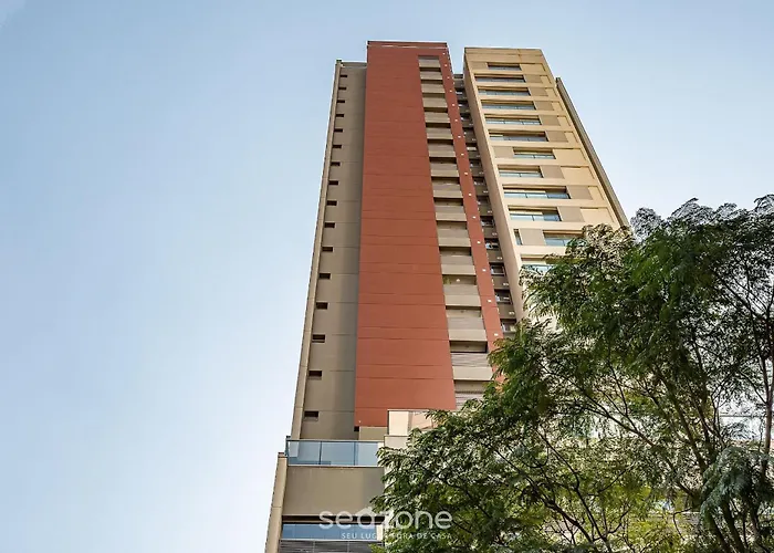 HMO - Estúdios completos em prédio c/ piscina
