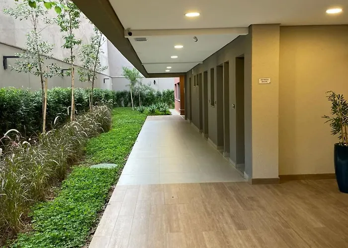Studio no melhor de Moema - trabalho e passeio
