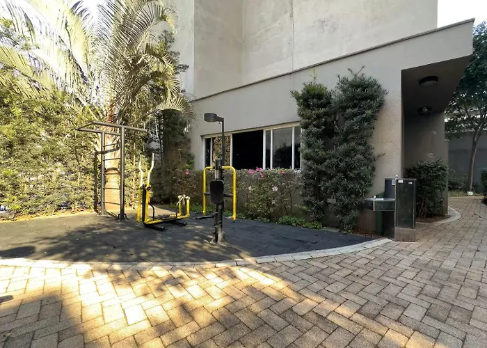 AP BOHO 1010 Brás - Piscina Aquecida, WiFi, Academia, Cama Casal box e colchão extra solteiro
