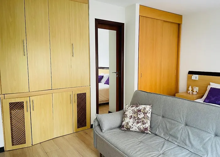 Morada Deluxe Vila Olímpia - Flat em hotel moderno em bairro nobre
