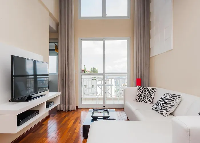 BHaus Morumbi Impression - Loft Duplex 50m2 com Linda Vista 13o andar - Academia - Piscina - Vaga de Garagem - ip3