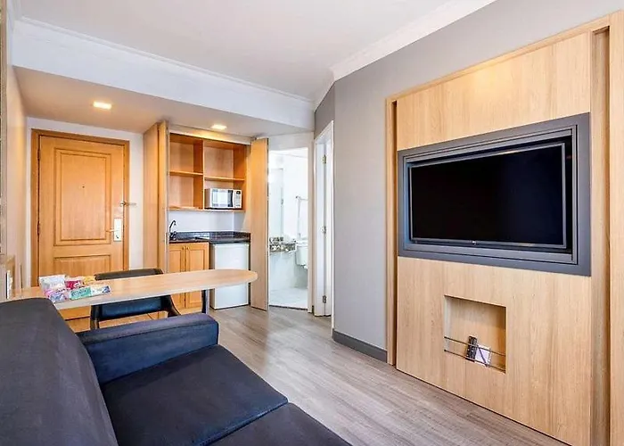 Maria'S Flat Executive Suite In Hotel 4 Star