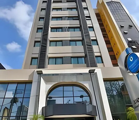 Flat Hotel Rua Americo Brasiliense 2163 Un402