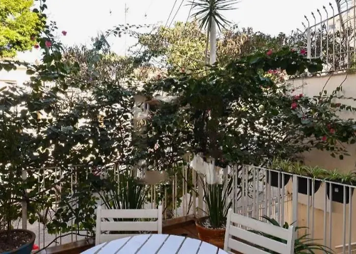 Linda Casa Ao Lado Do Parque