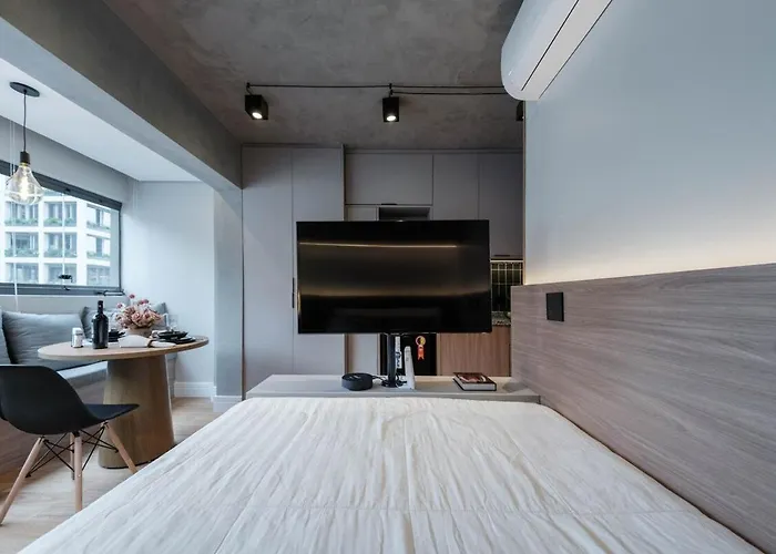 Studio 1213 Pamplona Setin