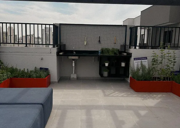 BlackWood Apto - Frente a piscina