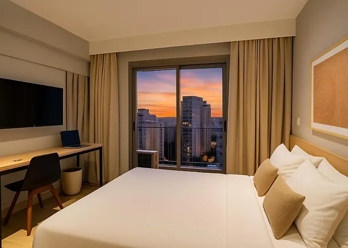 Urbanest 92 Paulista Studio