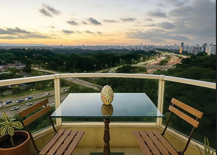 Apartamento duplex com muito charme próximo ao Parque Ibirapuera