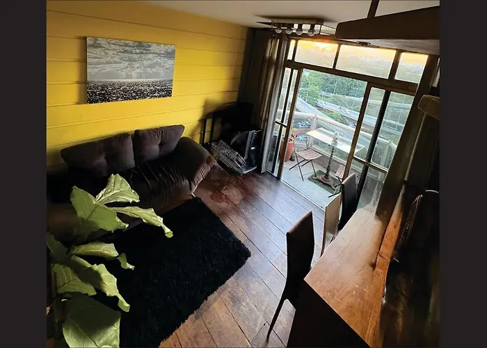 Apartamento duplex com muito charme próximo ao Parque Ibirapuera