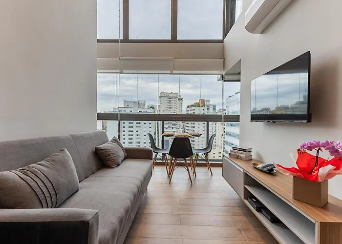 Duplex de luxo VN- Oscar Freire a poucos metros do metro Oscar Freire