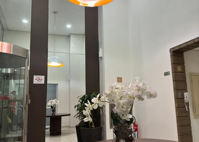 ORANGE ONE - No Brás com varanda e estacionamento incluso