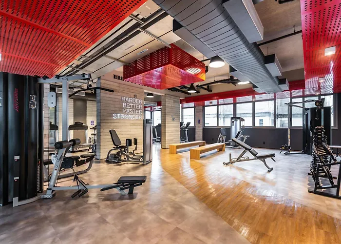 Bhaus VN Oscar Freire - Studio com Vista Jardins 17o andar - Ao lado do metrô - Academia - Lavanderia - Coworking - Mini mercado - Estacionamento Pago no Prédio - OF0 São Paulo