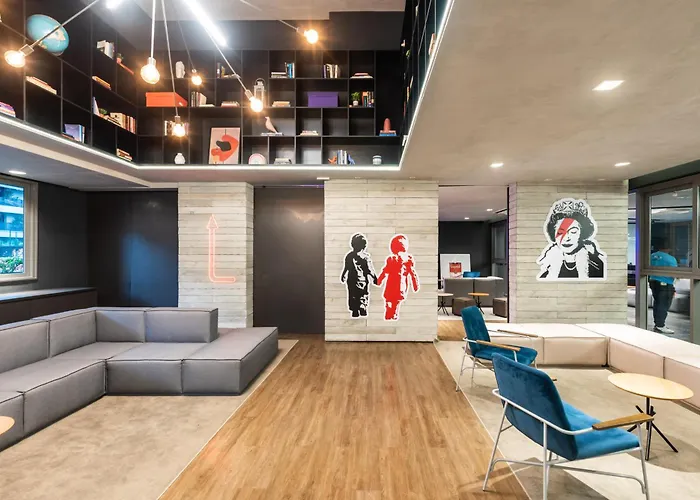 Bhaus VN Oscar Freire - Studio com Vista Jardins 17o andar - Ao lado do metrô - Academia - Lavanderia - Coworking - Mini mercado - Estacionamento Pago no Prédio - OF0