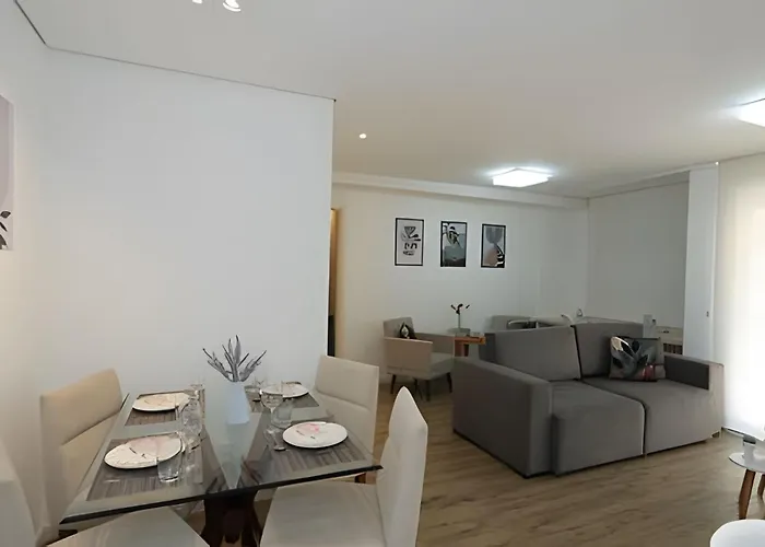 M4/110-Apto Einsten MorumBIS com A/C, Garagem e Piscina