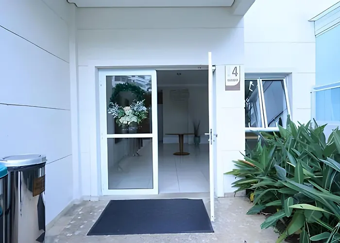 M4/110-Apto Einsten MorumBIS com A/C, Garagem e Piscina