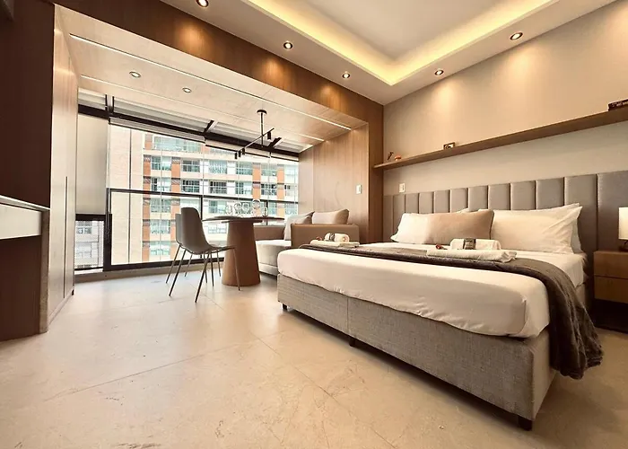 810 - Rentaqui Moema Sophisticated Apartment