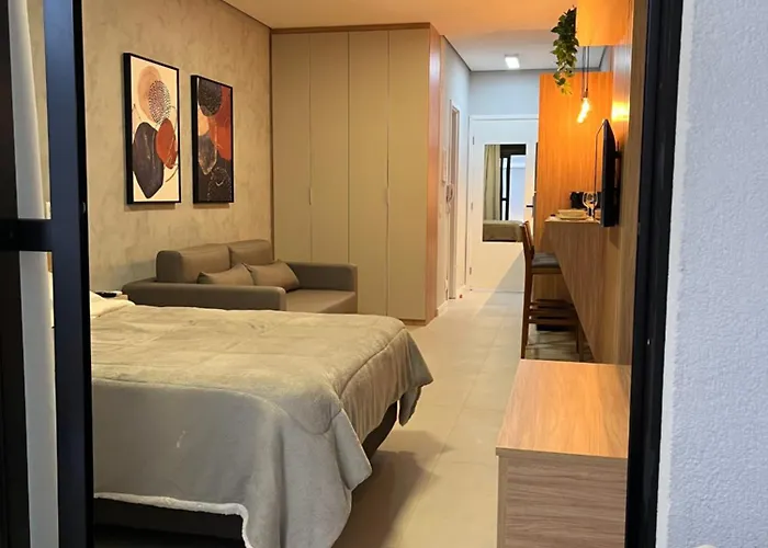 Studio Moderno Com Piscina E Academia Na Liberdade São Paulo