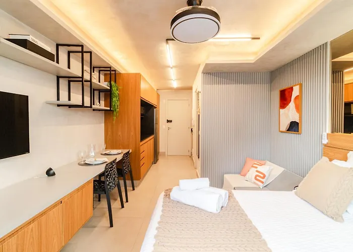 DFARIA905 - Ap Luxo c vaga Prox Ibirapuera Metrô e Hospitais