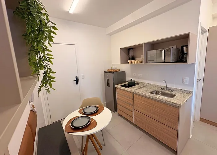 Studio Moderno com Rooftop&Piscina | Entre Vila Madalena e Pompeia