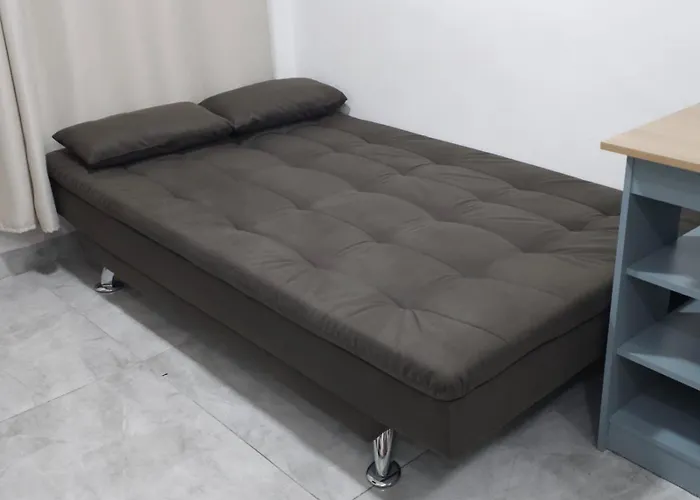 Lar Longe De Casa