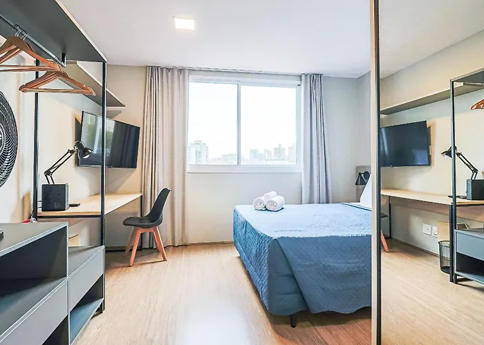 Flat no Brás com Piscina e Fácil Acesso ao Metrô