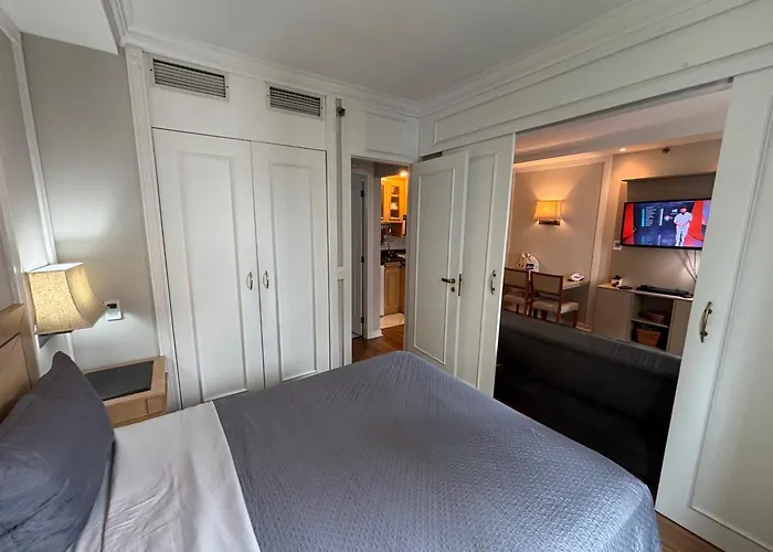 Hotel Pamplona Jardins Univer com garagem e cozinha 1209