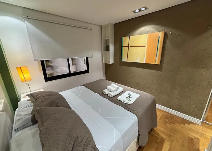 Hotel Luxo 4 estrelas Moema Ibirapuera com cozinha 615